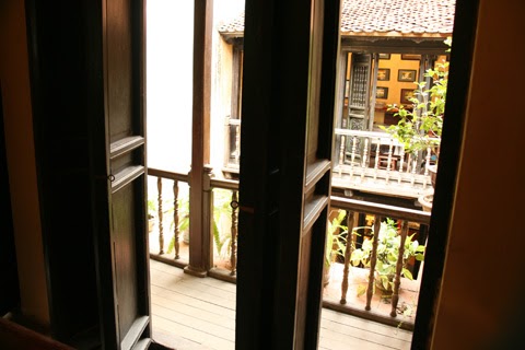 CỔ
